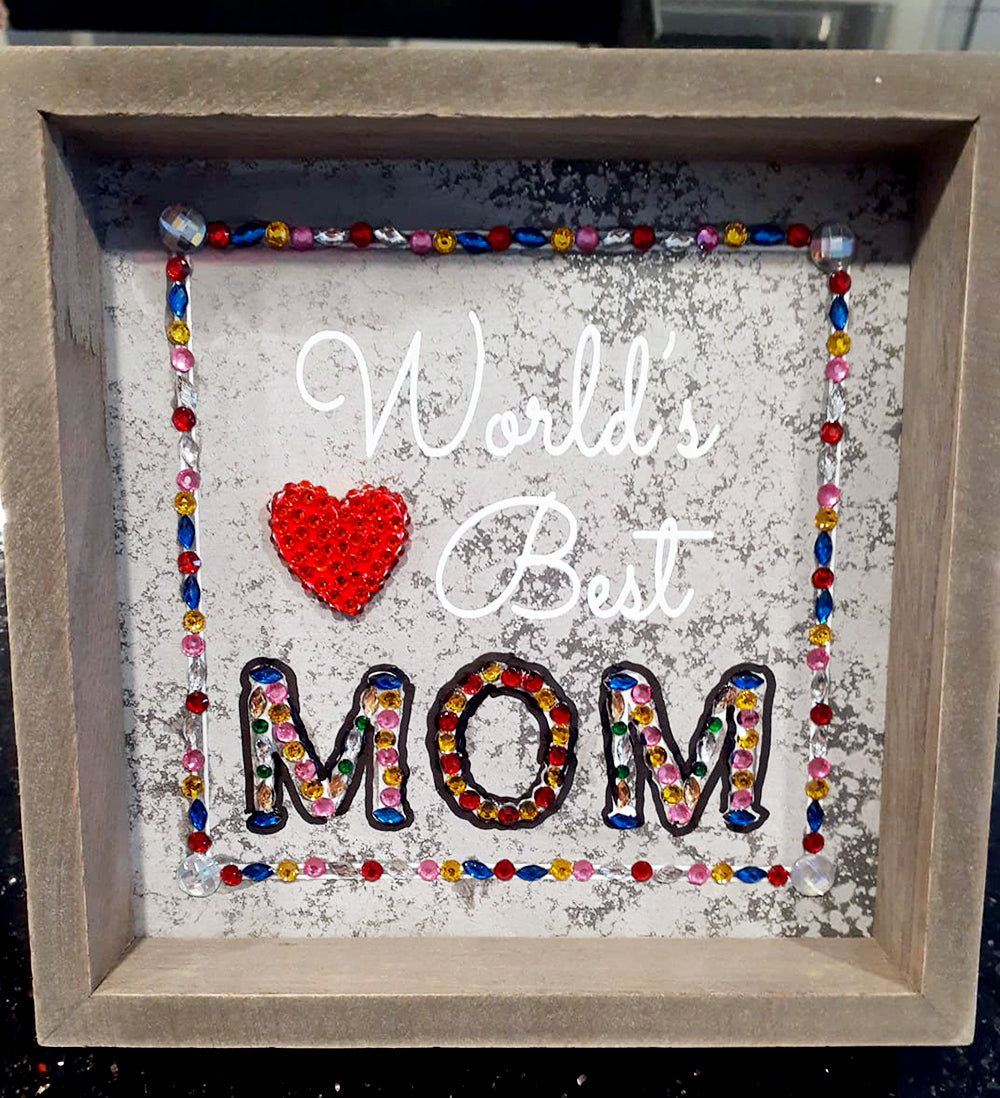 World's Best Mom Sign with Diamonds