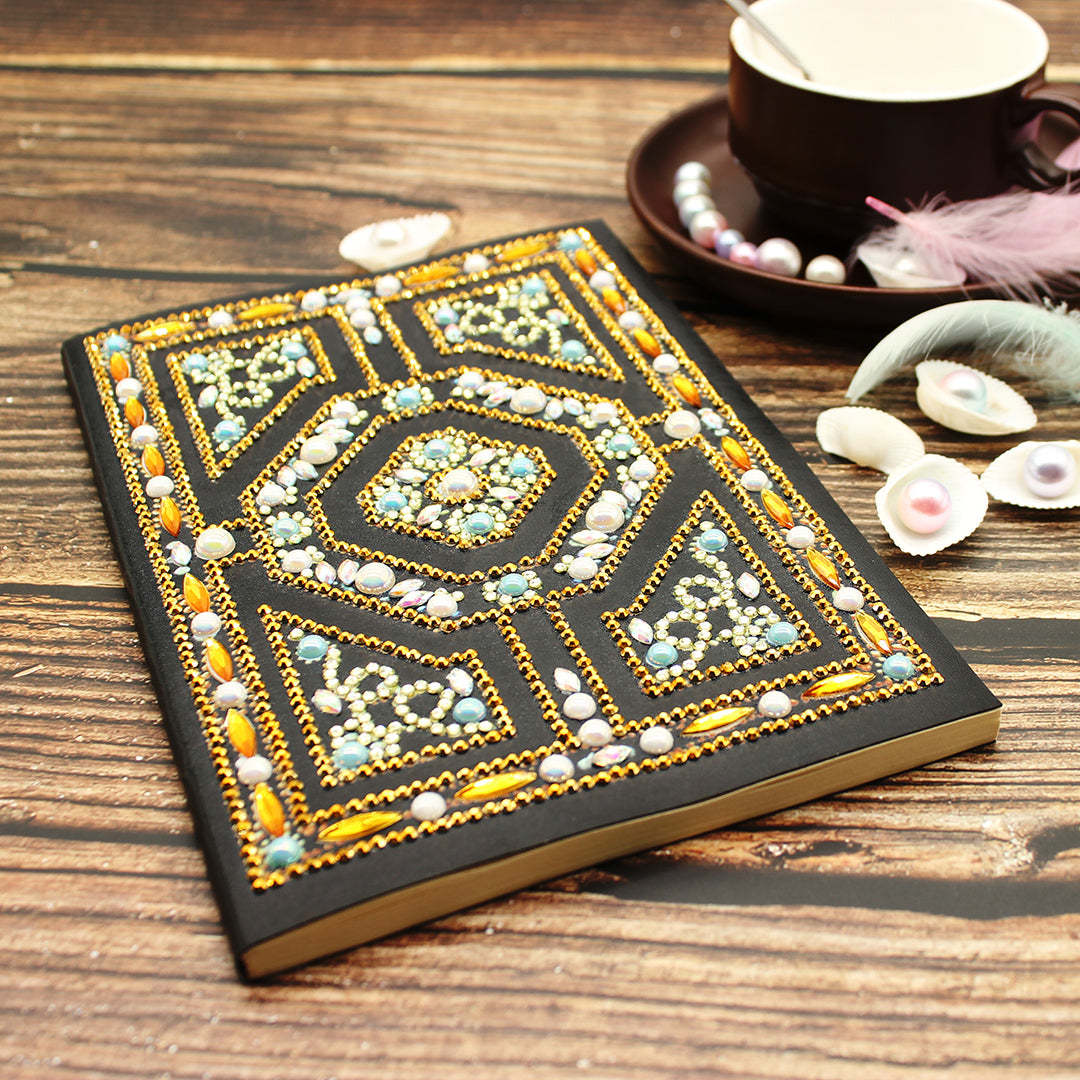 'Gold Labyrinth' Diamond Painting Journal (Partial Drill Cover) – Paint