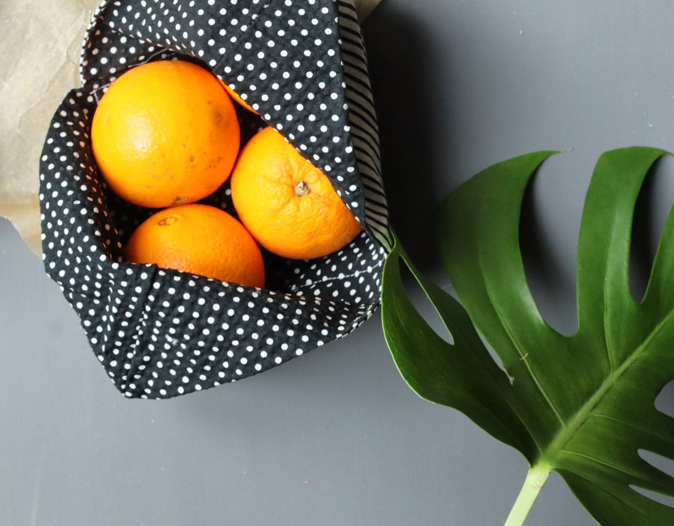 Agnes KITCHEN | CL Mustard Oilskin Lunch Bag
