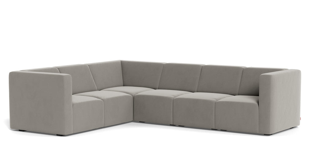 THE BRUCE SECTIONAL, 5-SEAT + CORNER