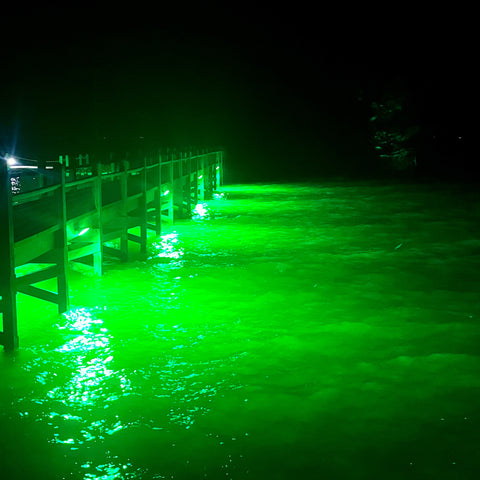 Above Water Green Fishing Light for Piers and Docks