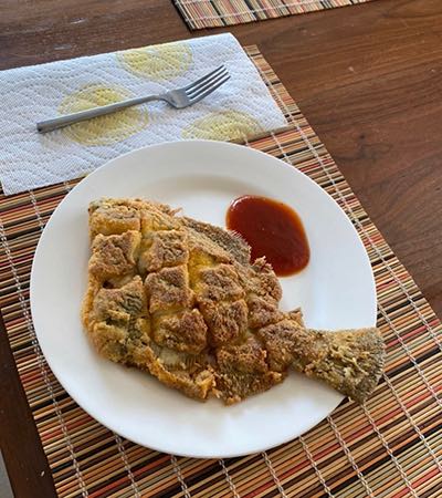 whole fried flounder