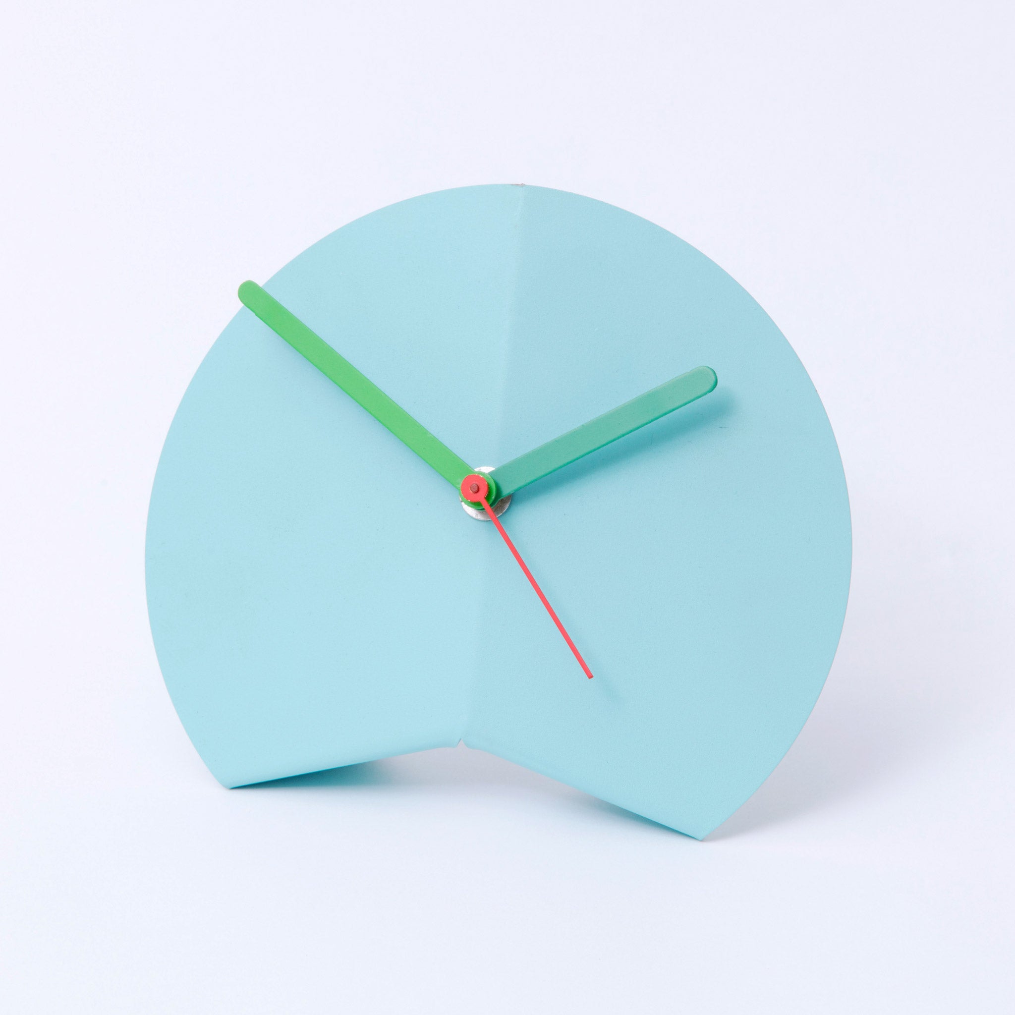 Contemporary Metal Desk Clock In 3 Colours Wow Gallery Gifts