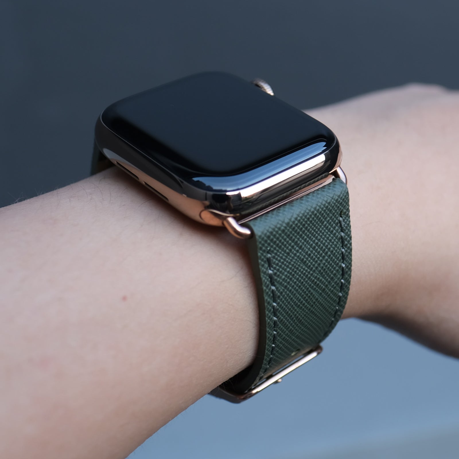 Pin & Buckle Saffiano Leather Apple Watch Band - Oak Green