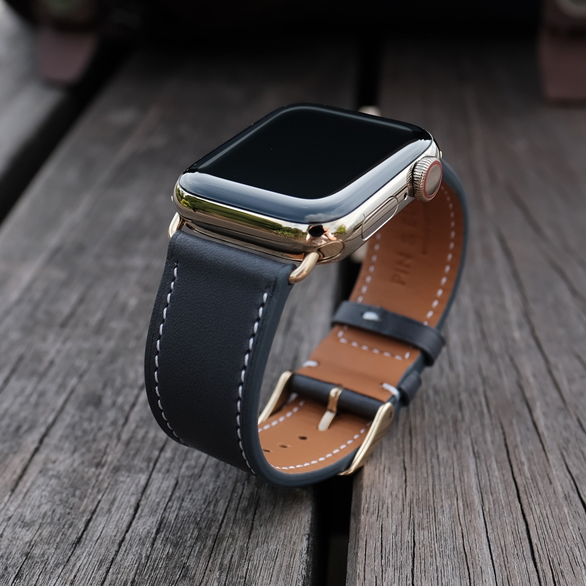 Fauve Barenia Slim Apple Watch Strap - Delugs