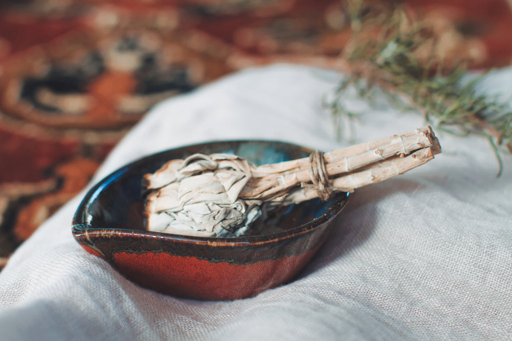 Sage Smudge Stick In Bowl On Linen Cloth