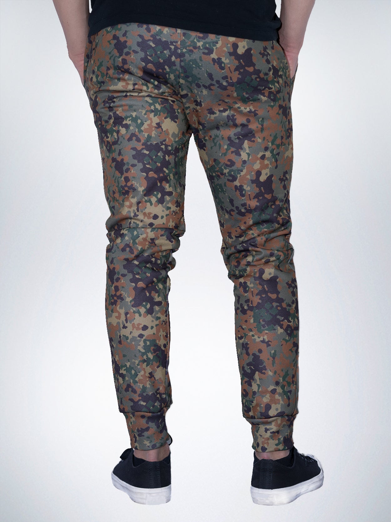 hunter green jogger pants