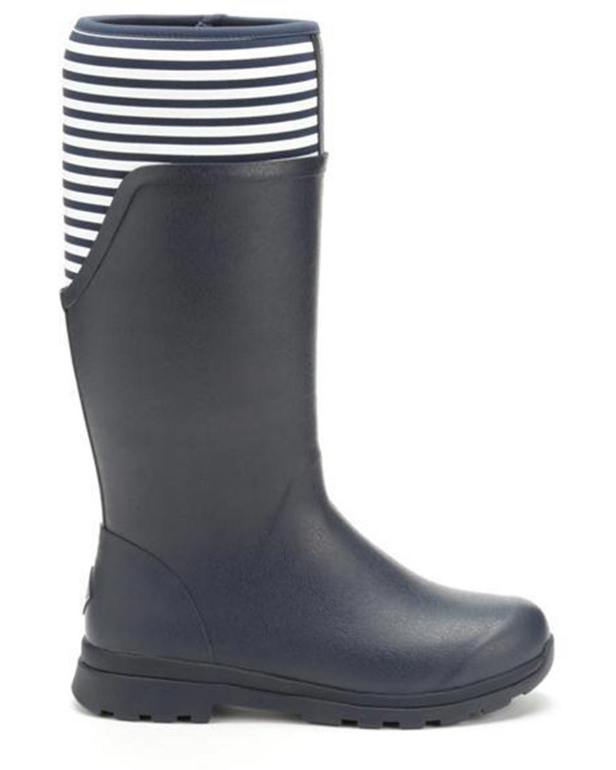 womens black gumboots