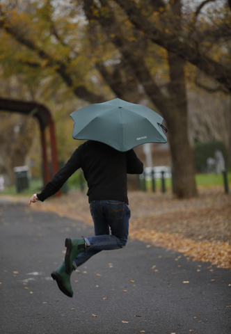 Tim and BLUNT umbrella