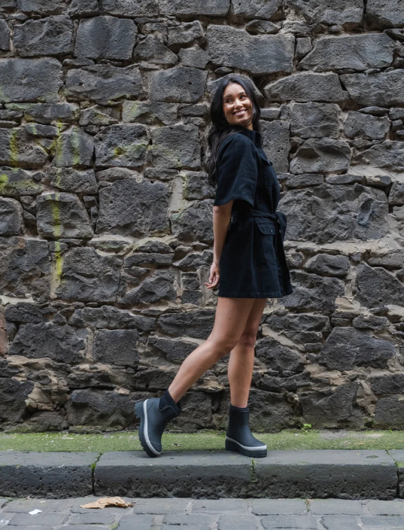 black dress and black tullys