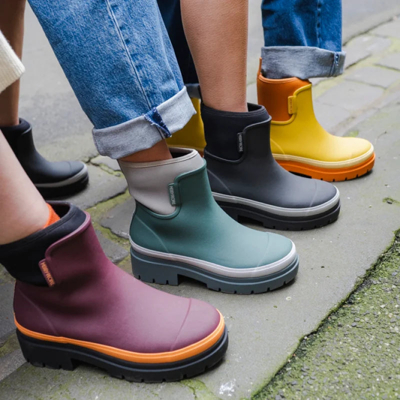 Stylish Ankle Boots For Women With Thick Chunky Heel Boots Platform  Available In Big Sizes 32 43 From Miaozhuo, $52.9 | DHgate.Com