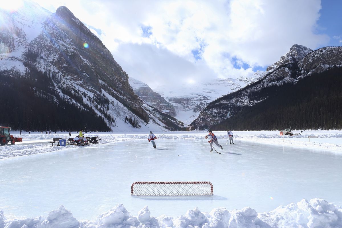 lake louise banff alberta list best top ten top five list outdoor rink best places to skate outside pond hockey best odr hockey outdoor hockey rinks skating ice skating hockey