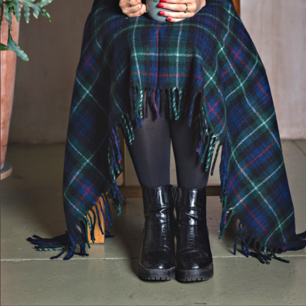 Johnstons of Elgin : Cashmere Tartan Scarf : Mackenzie