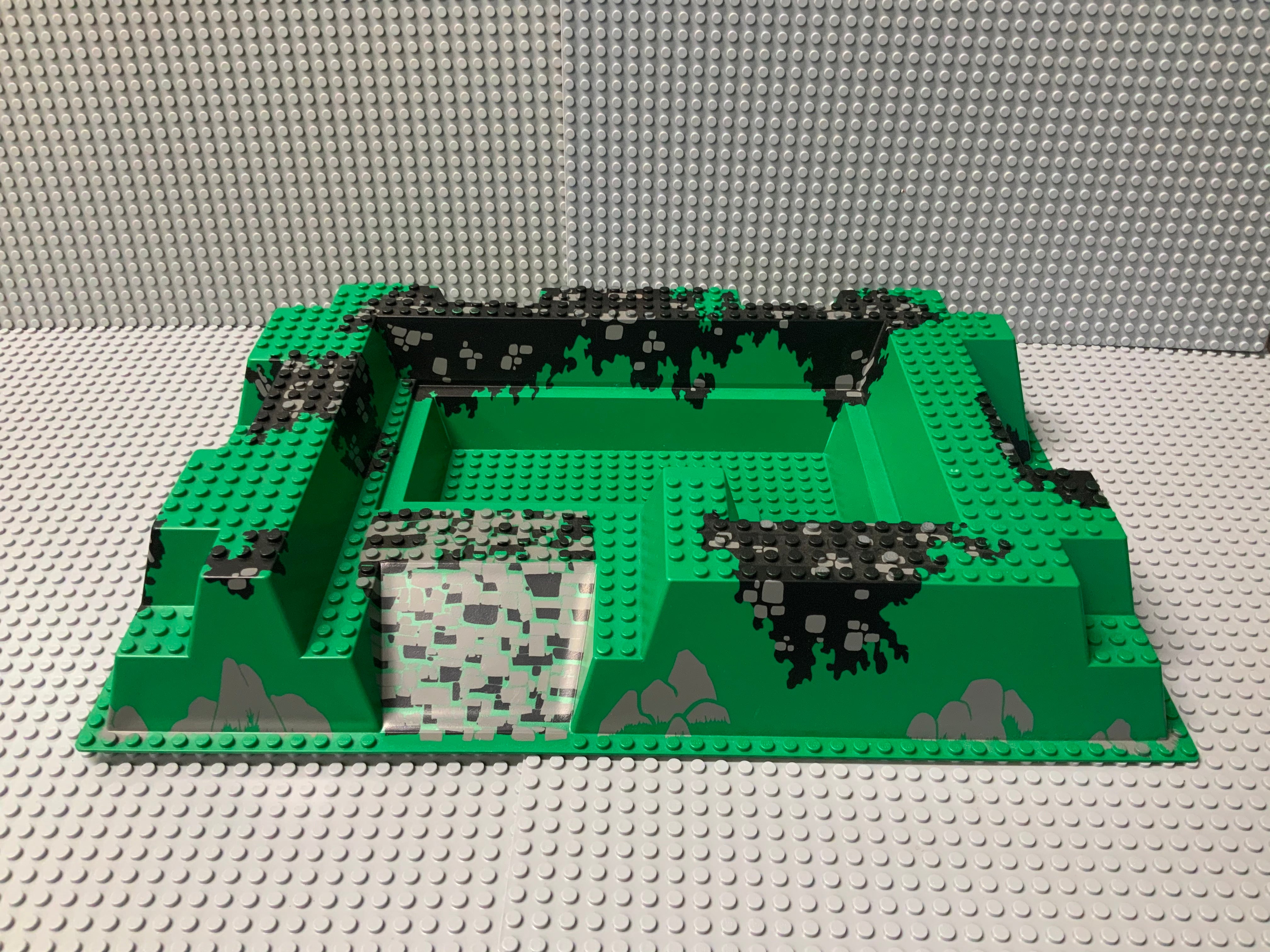 32x48 Raised Lego(R) Baseplate w 