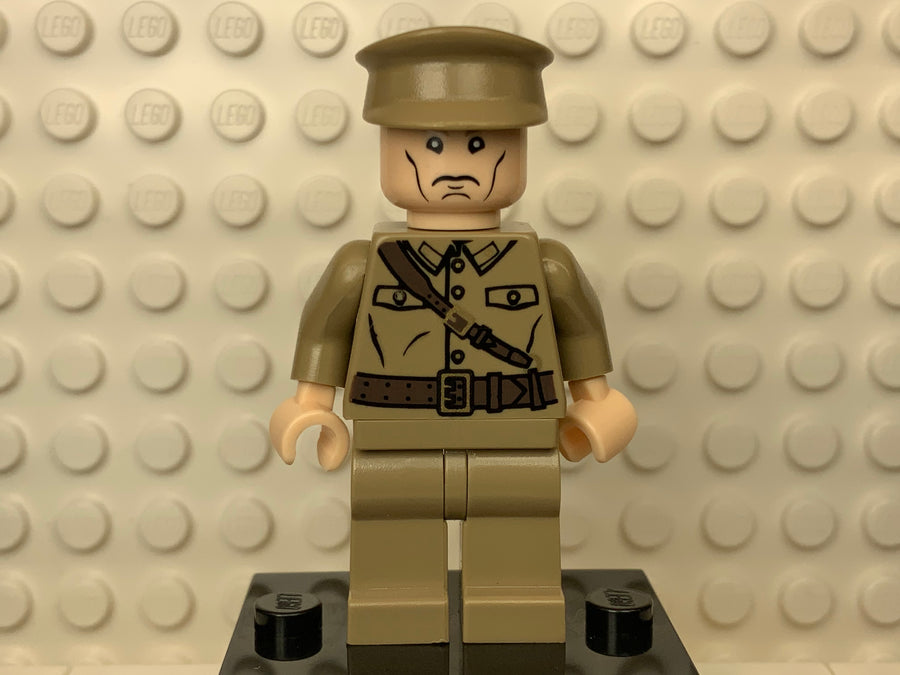 LEGO German Soldier Indiana Jones lot of 4 minifigures (SOLDER 1, 2, 3 AND  4)