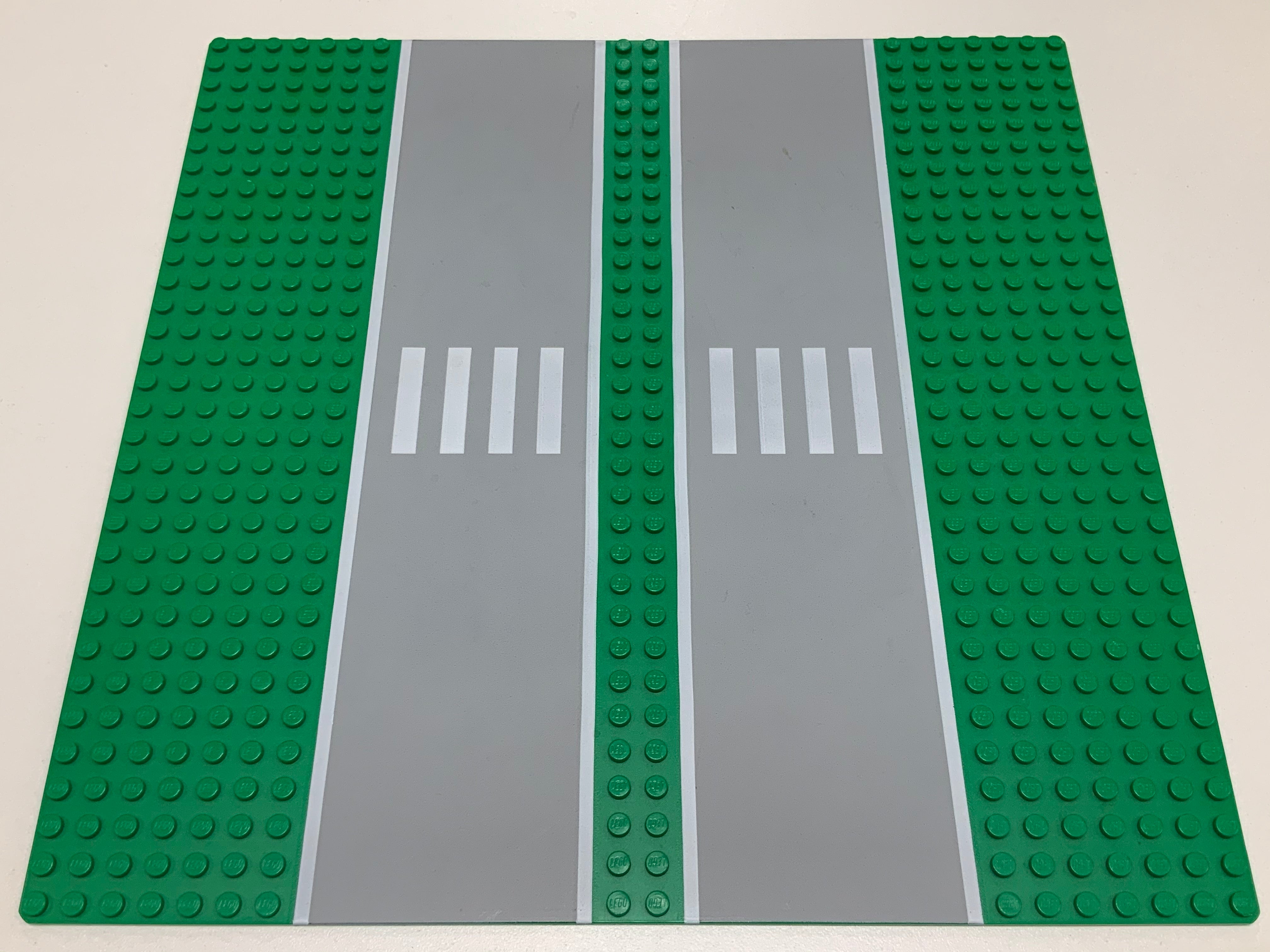 32x32 LEGO Road Baseplate 2358px2 Atlanta Brick Co