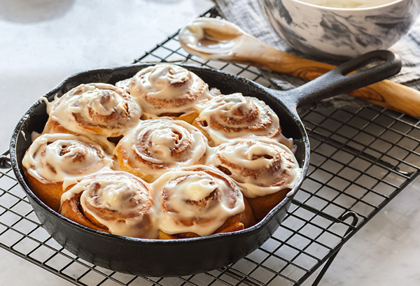 cast iron cinnamon roll recipe