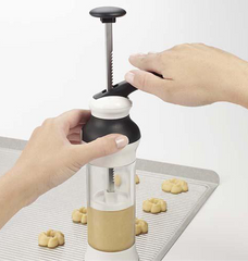 Spring Butter Cookies with the Oxo Cookie Press – Kitchen Store & More