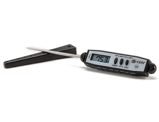 https://cdn.shopify.com/s/files/1/2373/0269/products/246612-meatthermometers-cdn-proaccuratewaterproofdt450x_512x392.png?v=1626296801