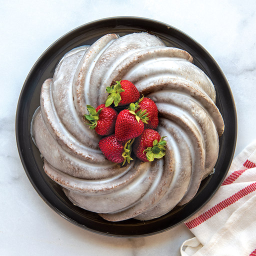 Nordic Ware Magnolia Bundt Pan — KitchenKapers