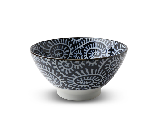 Blue and white ceramic bowl set of 4 made in Japan available at Miya!