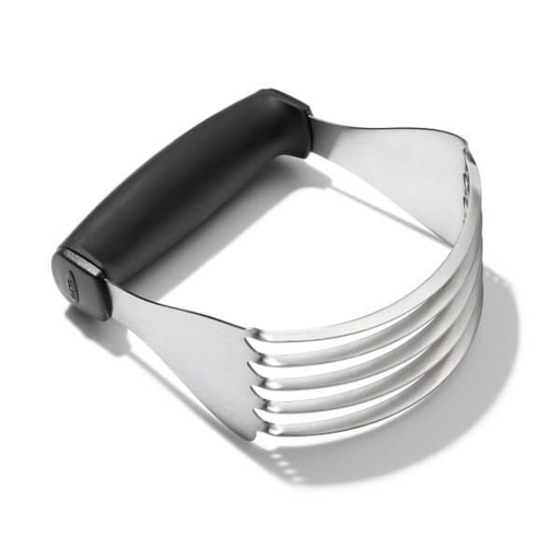 OXO Good Grips Pastry Scraper and Chopper, 1 ct - Fry's Food Stores