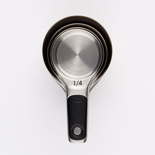 https://cdn.shopify.com/s/files/1/2373/0269/products/oxo-stainless-steel-magnetic-measuring-cups-43_0fa1cde0-e653-461a-a6df-052cd61a1e58_512x512.gif?v=1590078281