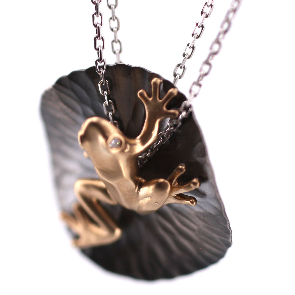 Gold Frog With Diamond Eyes On Silver Lily Pad