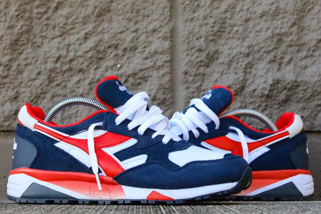 DIADORA N9002 - INSIGNIA BLUE/WHITE 