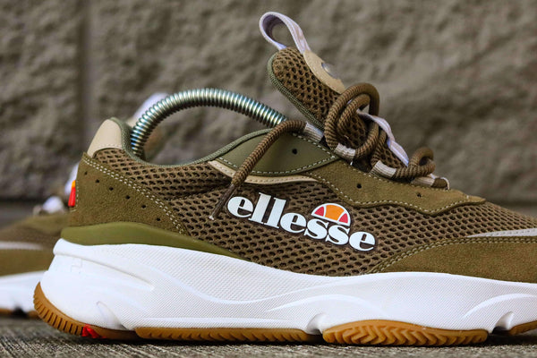 ellesse boots 9s