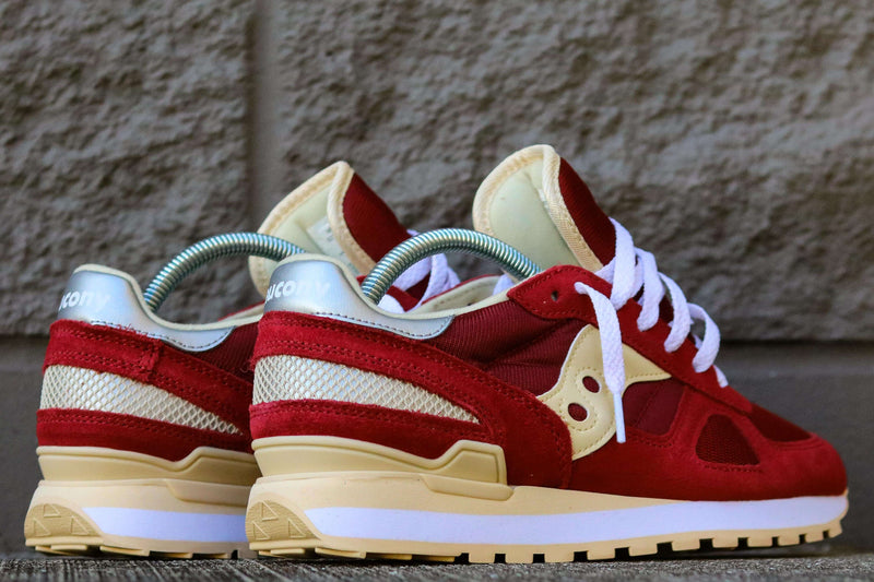 saucony shadow red sand