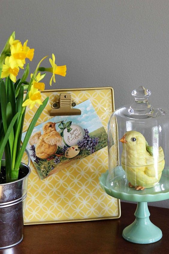 Easter baby chick vignette by House of Hawthornes