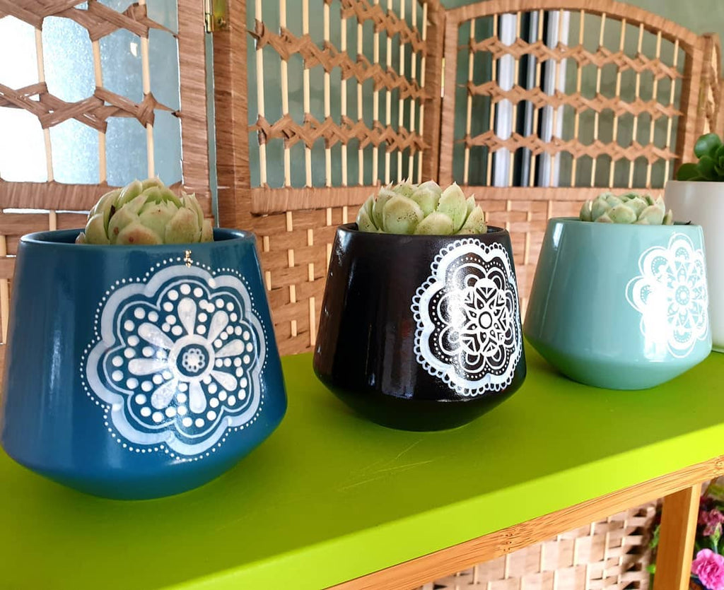 Mandalas on pots by NZ artist Lizzy McNaught Art
