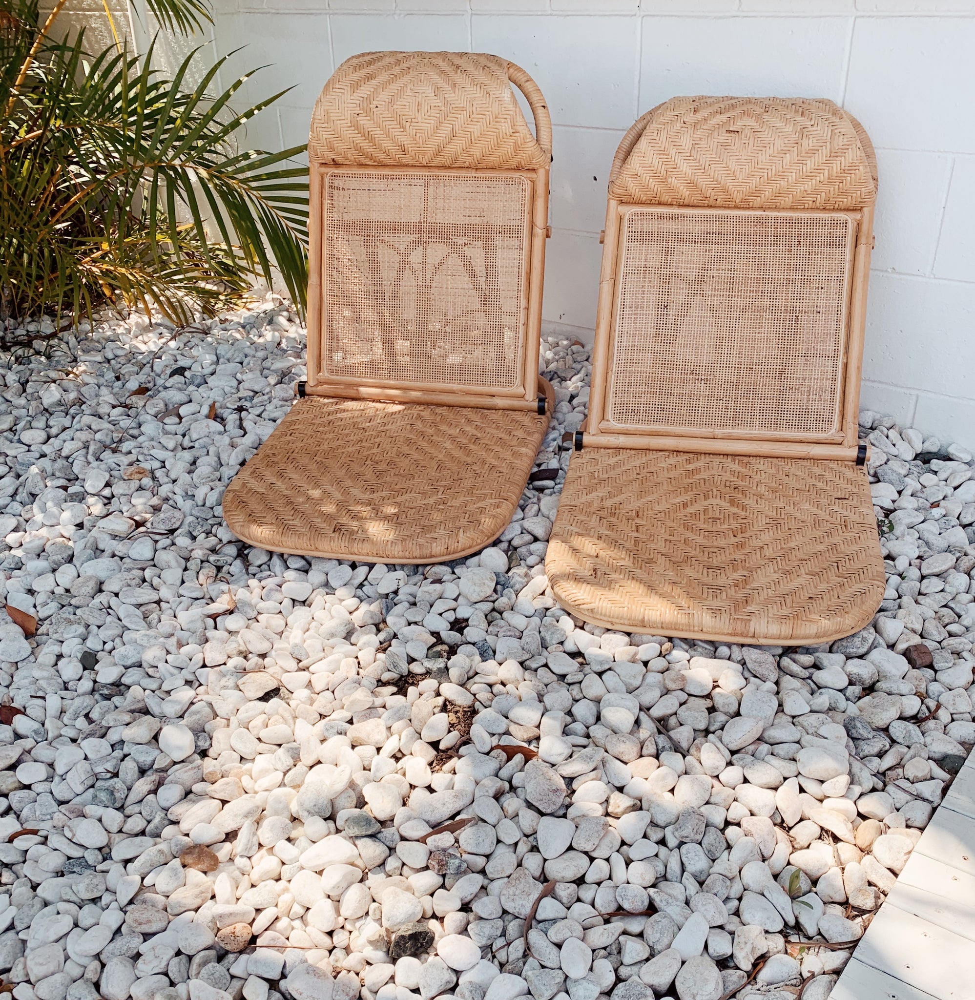 Minimalist Fold Up Cane Beach Chair 