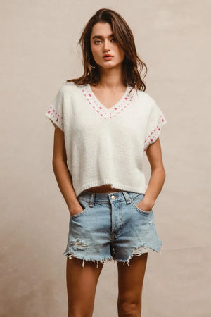 BiBi Knit Solid Contrast Stitch Detail Short Sleeves Sweater - Gypsy Belle