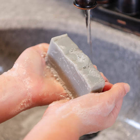 Washing hands with Clean Cotton