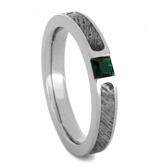 Meteorite Engagement Ring with Green Emerald in 10k White Gold ...