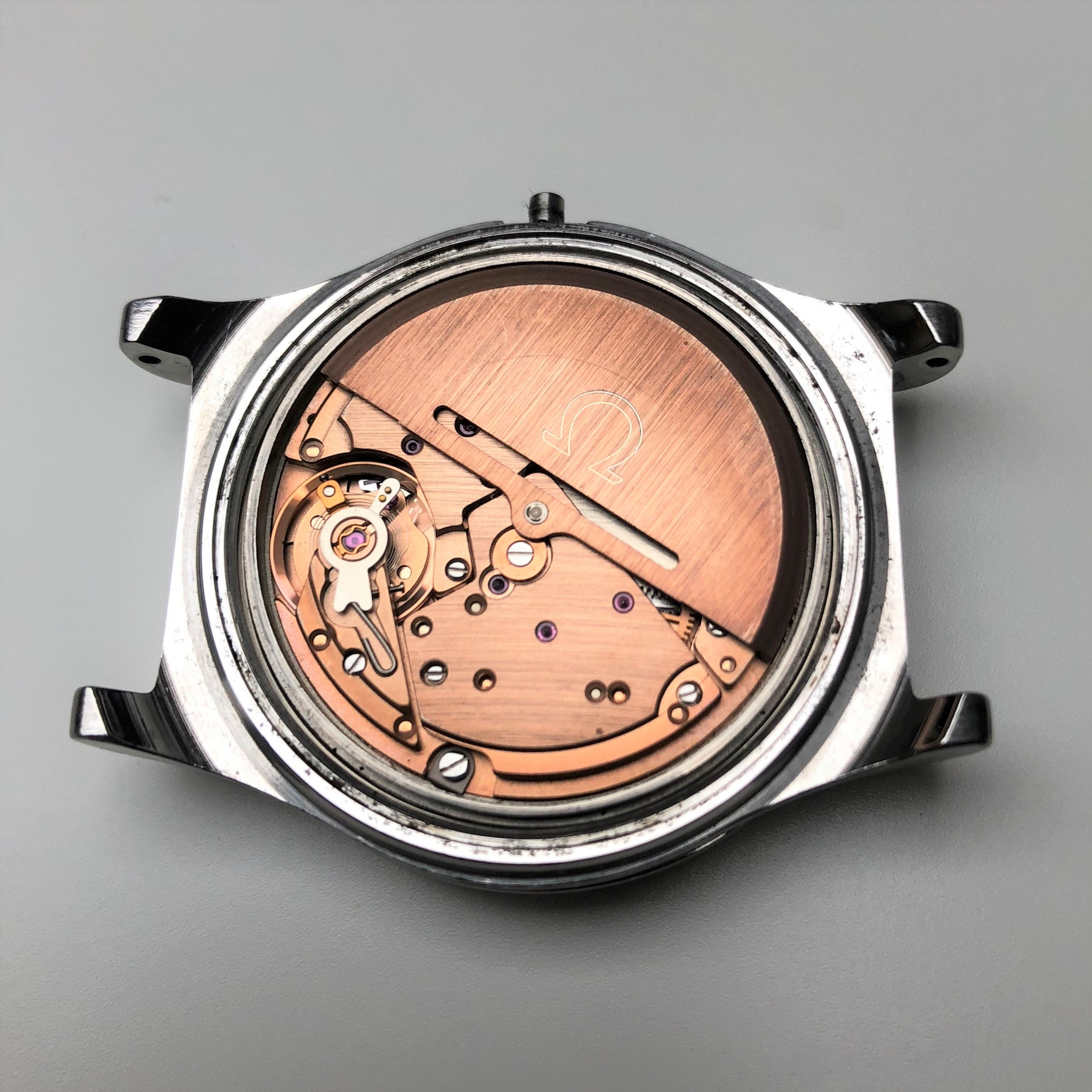 omega 1012 movement