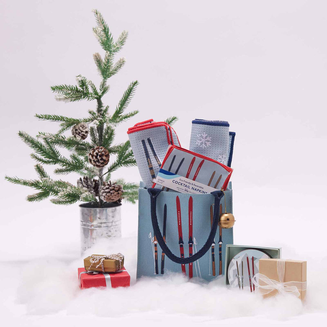 IT IS CHRISTMAS YETI - Tote bag – Lilo Christmas Shop
