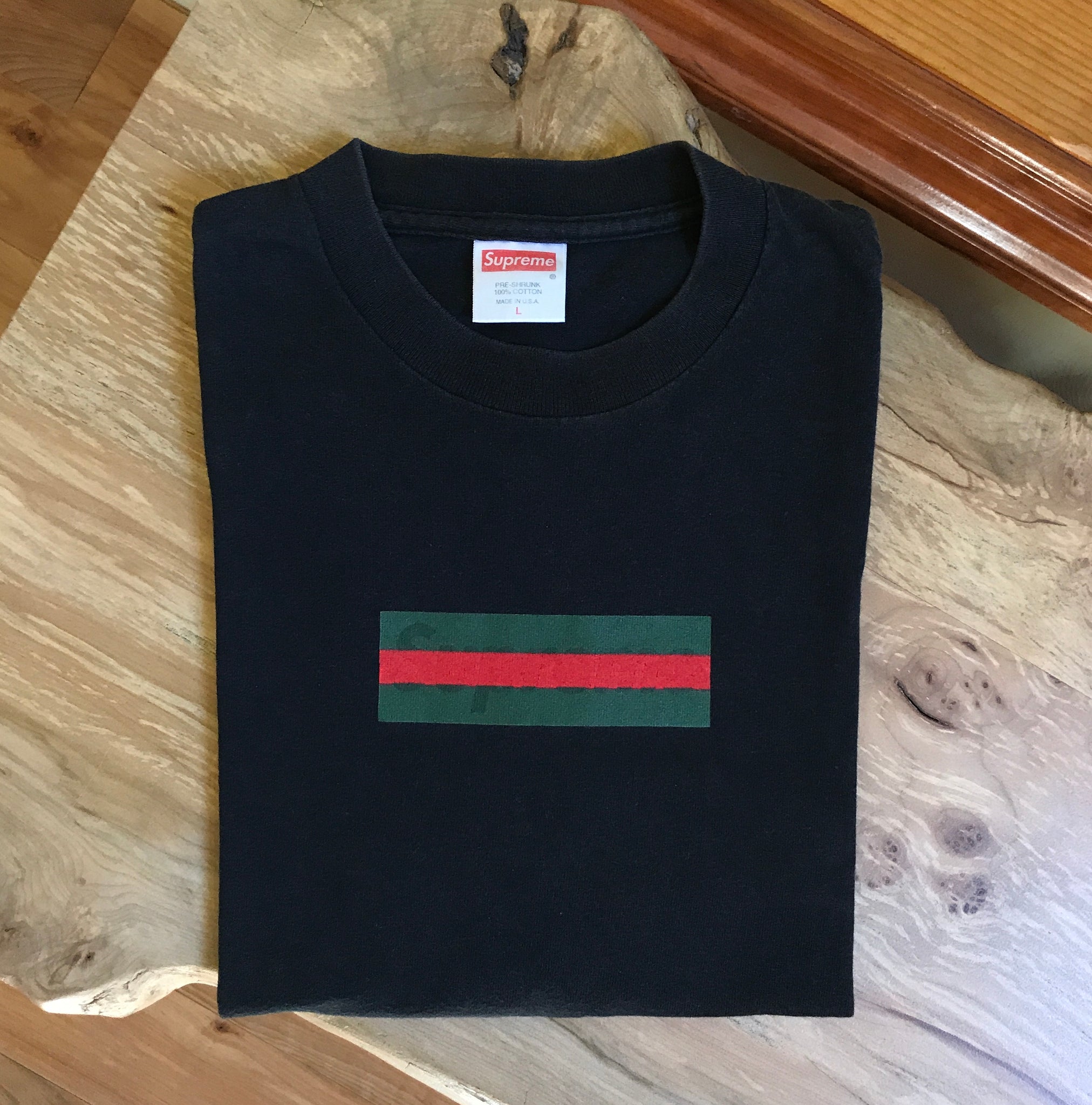 gucci box logo tee