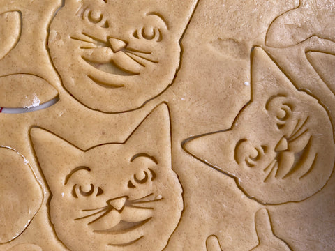Cat shaped cookies Cat cookie cutters