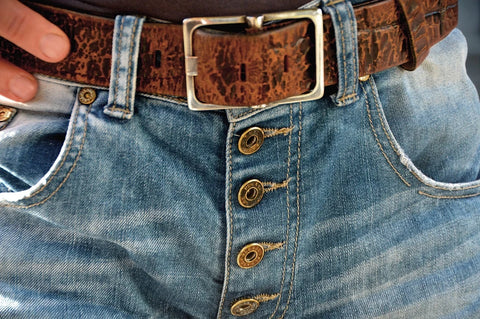 Colour coordination: Matching your belt with different shades of denim