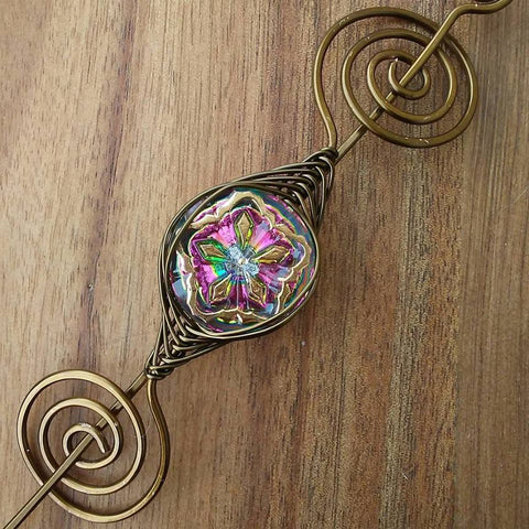 STITCHES West 2018 Czech Glass Shawl Pin