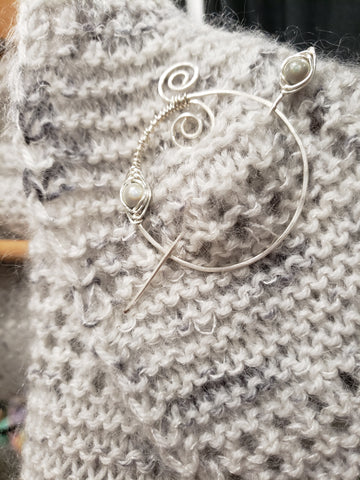 shawl pin style Fibernymph Dye Works