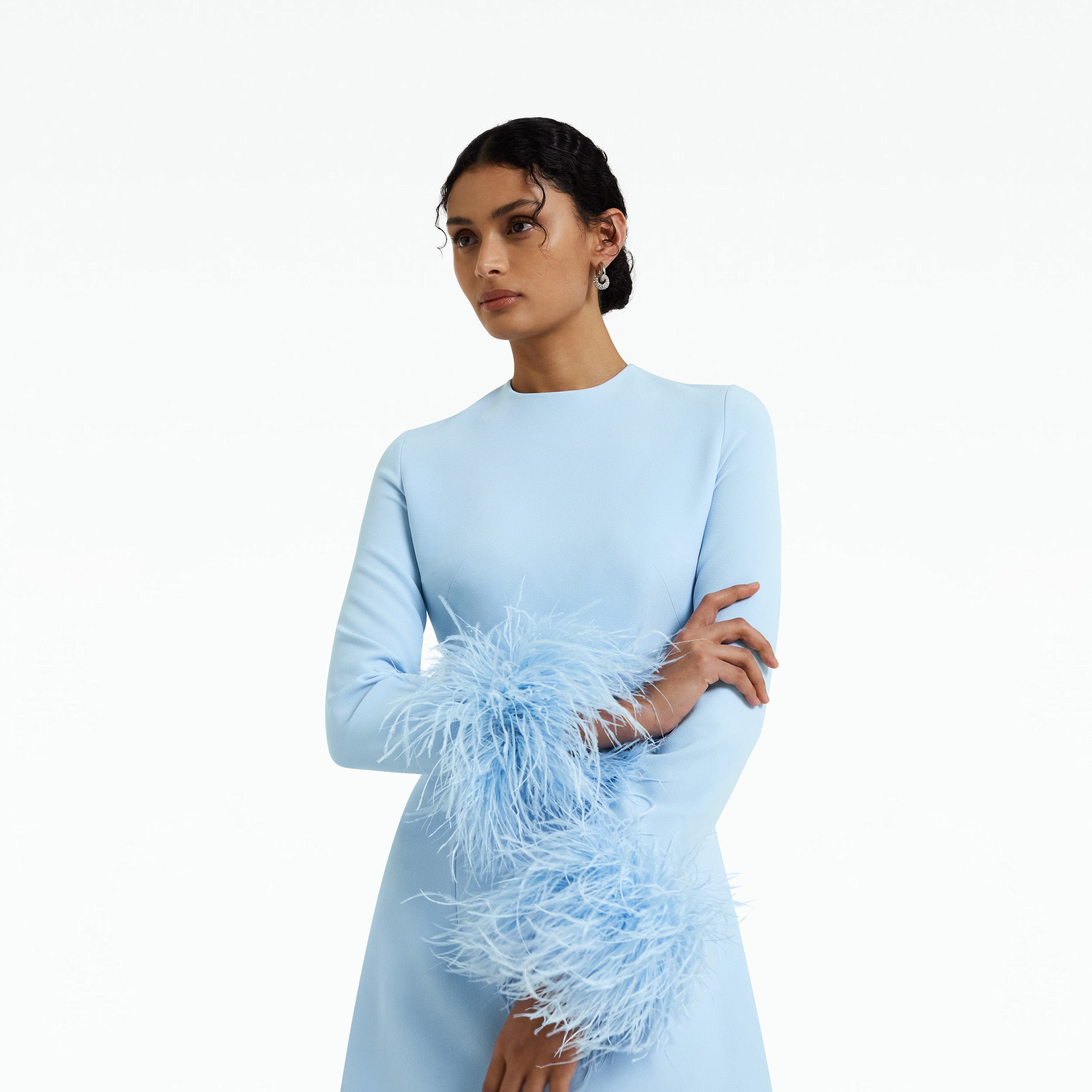 Rena Pale Blue Feather-Trimmed Short Dress – Safiyaa London