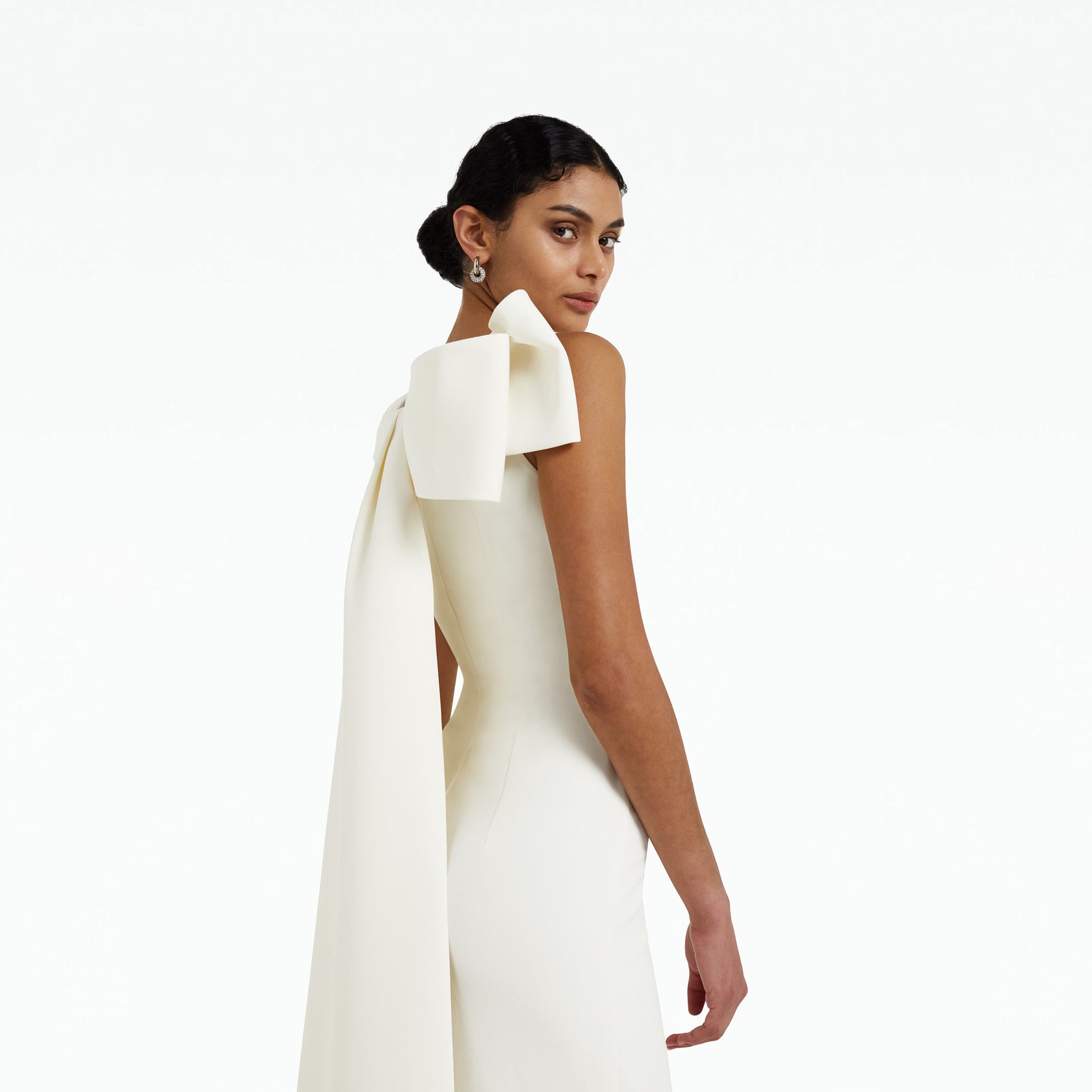 Celestia Ivory Long Dress – Safiyaa London