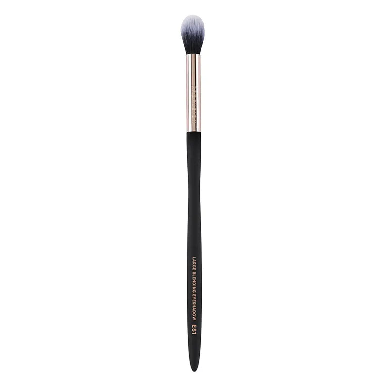 Eyeshadow Crease Brush E03-DM – Bristles Beauty