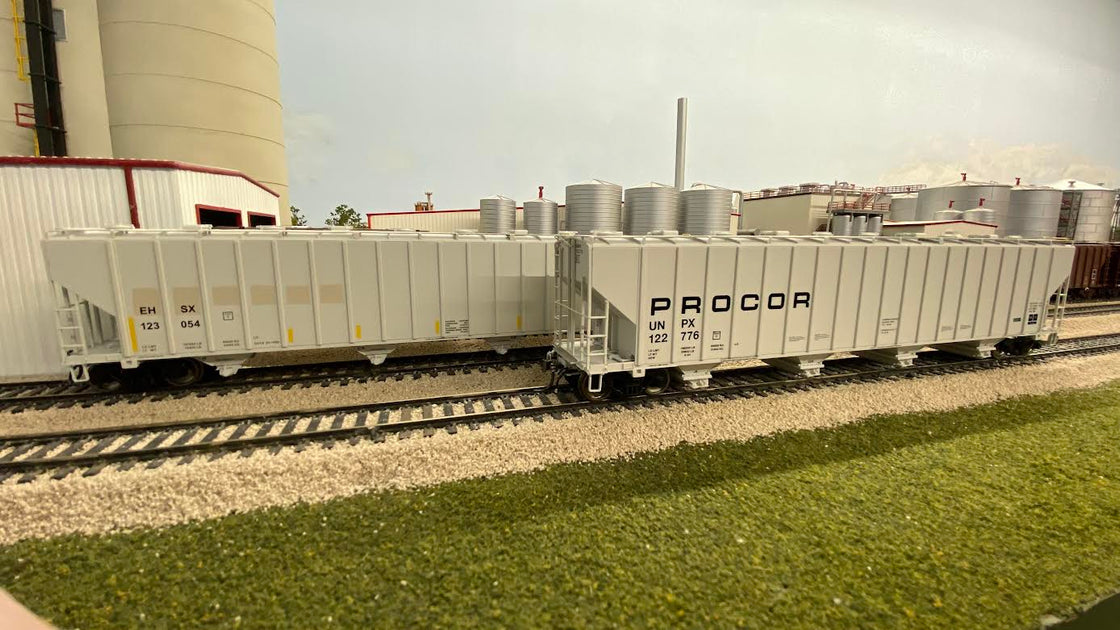 Rapido Ho Scale Procor 5820 Covered Hoppers