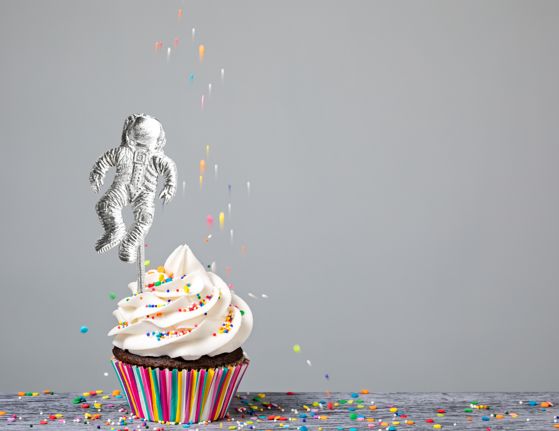 Astronaut Cake Topper - Space Party Favors for Kids Birthday - Bulk Prices