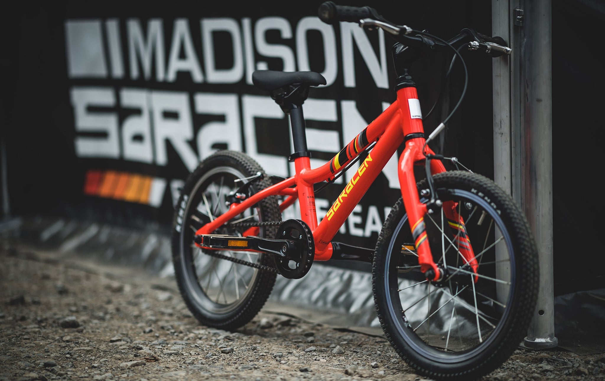 saracen kids bike